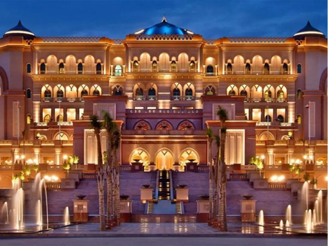 Emirates Palace (luxury hotel & gold cappuccino experience)