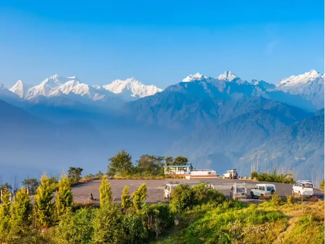Kanchenjunga View